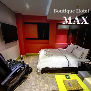 Max 首爾