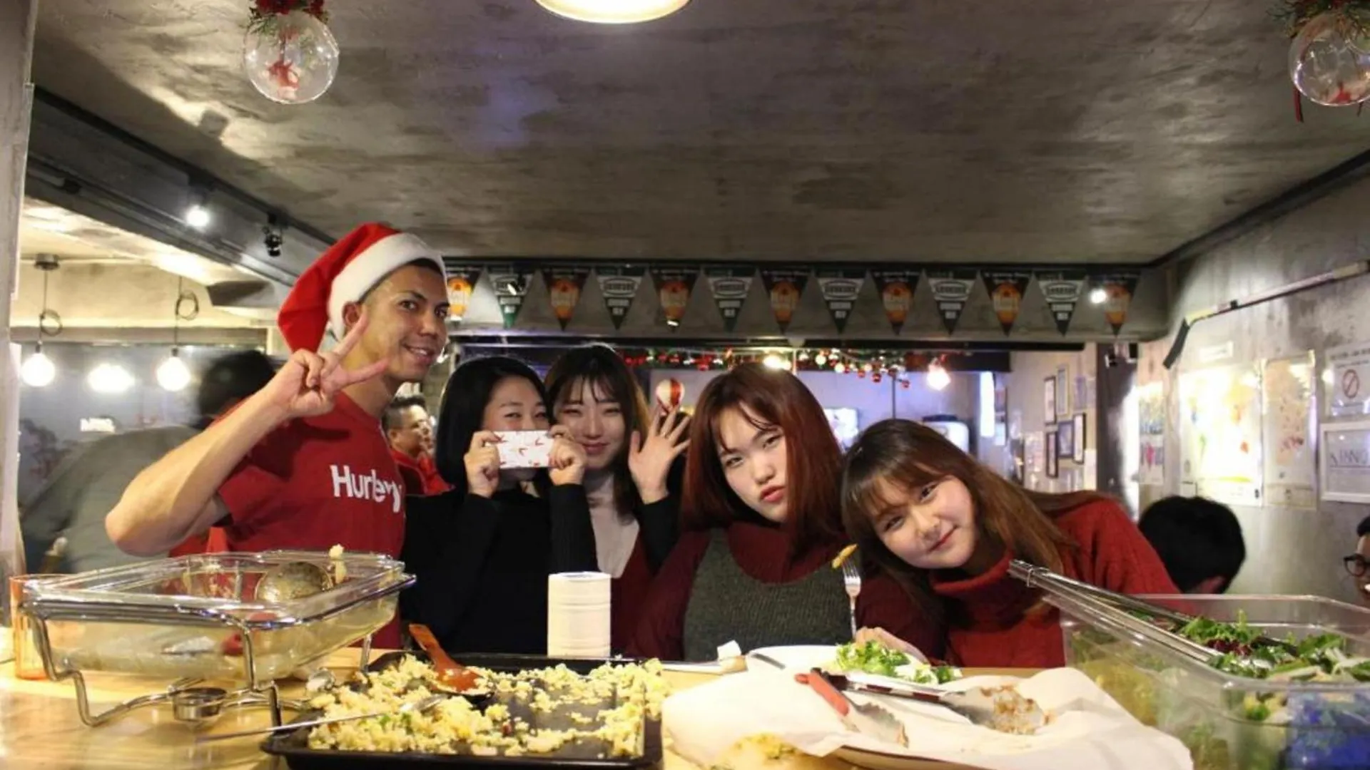 Inno Hostel & Pub Lounge Hongdae ソウル特別市 0*,